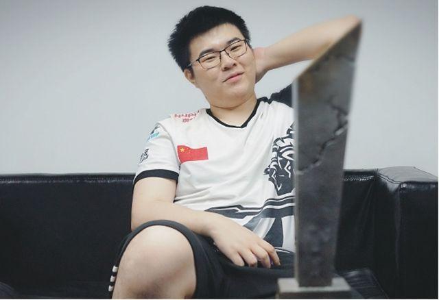 持下加大对 持下加大对